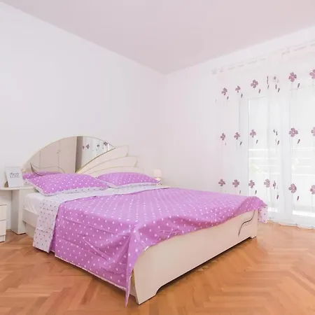 Dzeki * 스플리트