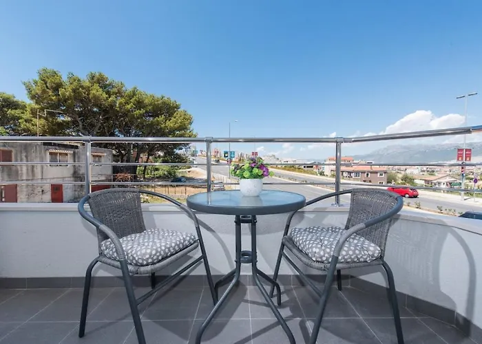 Dzeki Apartament Split
