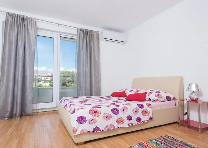 Dzeki Apartament Split